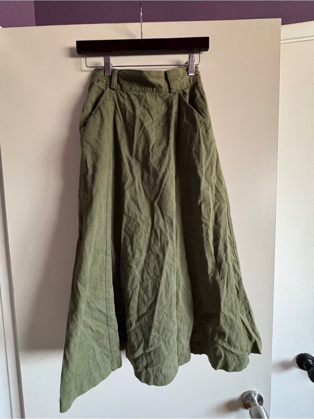 Vintage Women's Olive Green A-Line Midi Skirt